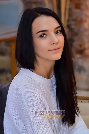 205511 - Alisa Age: 27 - Russia