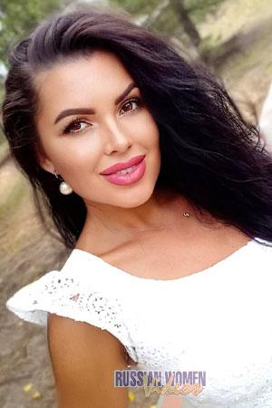 211300 - Anastasiia Age: 41 - Ukraine