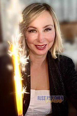 225186 - Irina Age: 57 - Ukraine