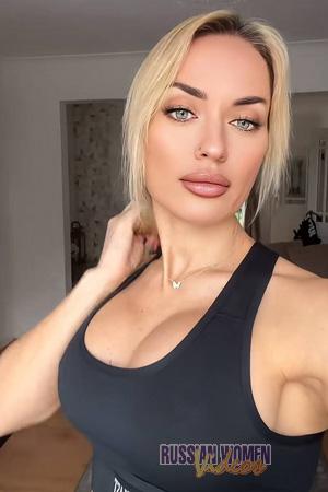 225942 - Olga Age: 37 - Moldova