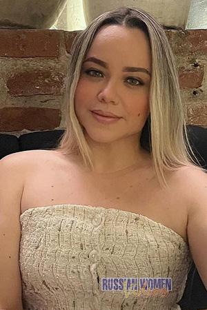 226413 - Iseth Age: 39 - Colombia