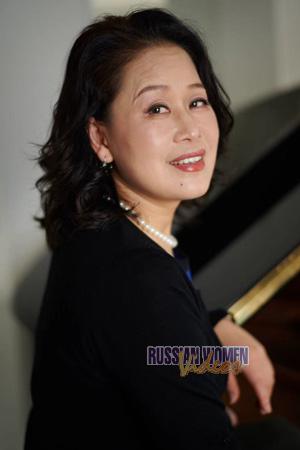 226438 - Jasmine Age: 61 - Australia